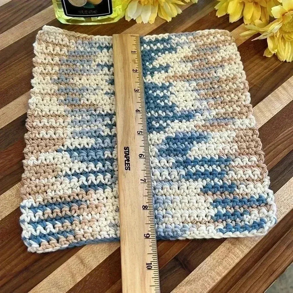 100% Cotton Handmade Washcloths - Set of 2 - Picture 4 of 7